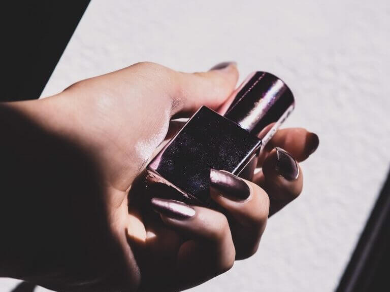 Metallic nails